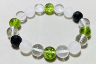 2022年8月月替わりブレス 天然石の種類とご利益