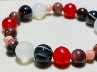 2022年9月月替わりブレス 天然石の種類とご利益