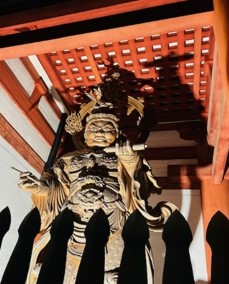 大伽藍　四天王像
